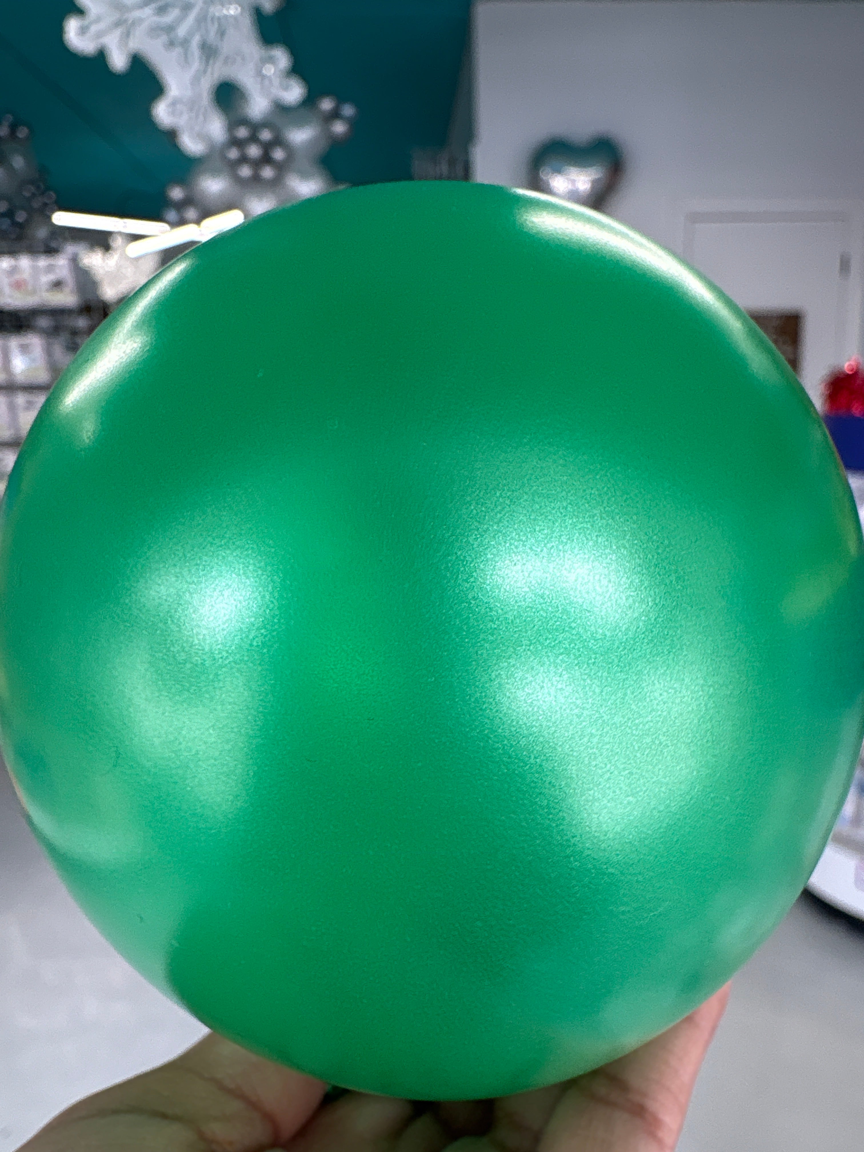 Sempertex Metallic Green