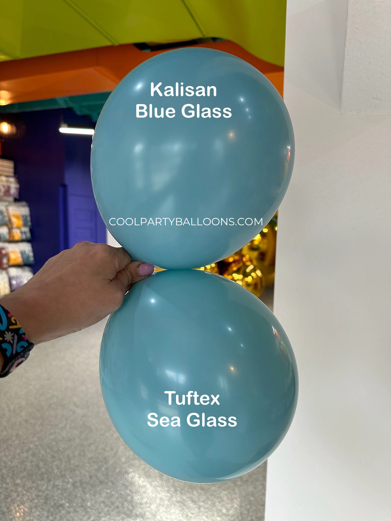Kalisan Retro Blue Glass